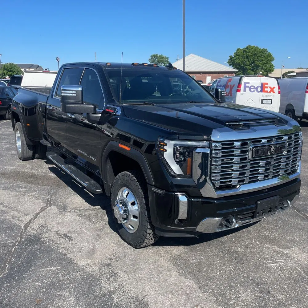 2024 GMC Sierra 3500HD Denali
