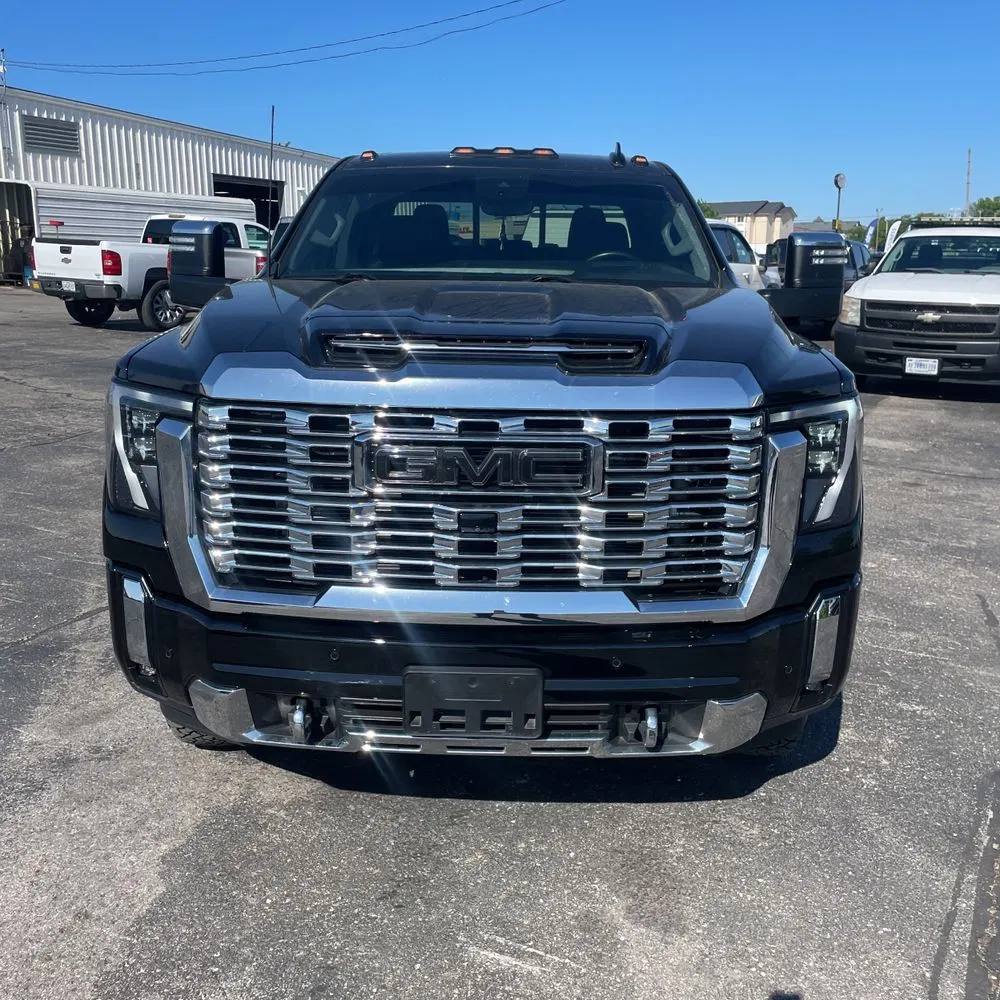 2024 GMC Sierra 3500HD Denali