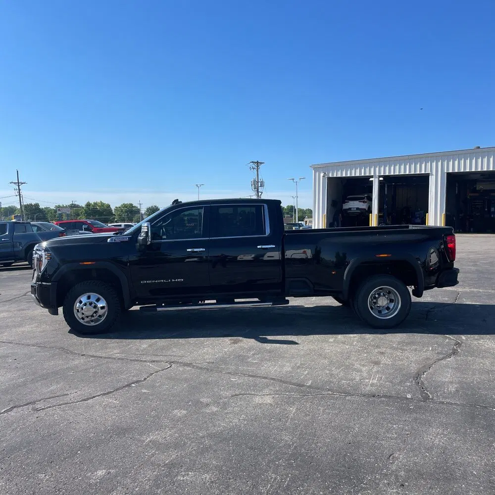 2024 GMC Sierra 3500HD Denali