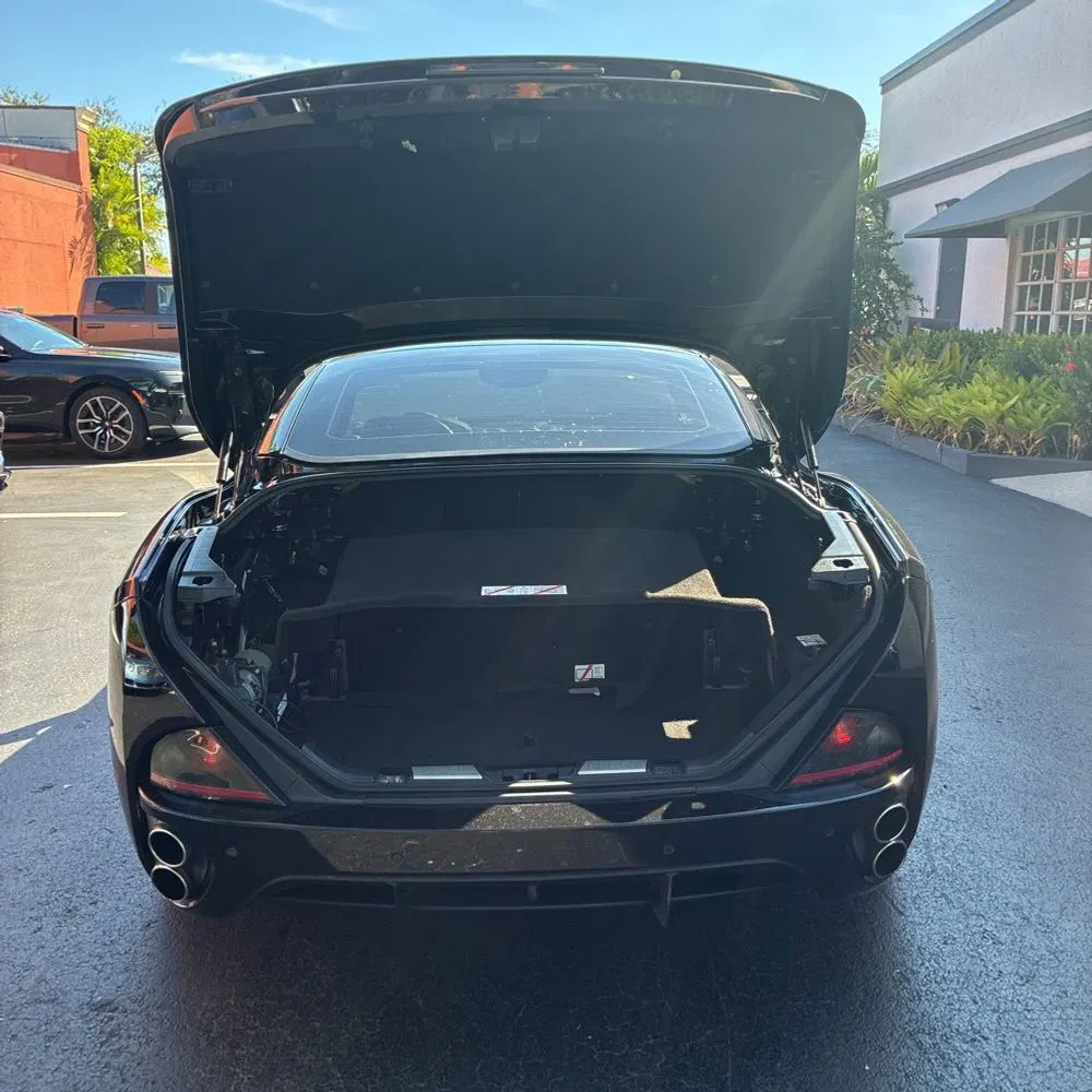 2010 Ferrari California Base