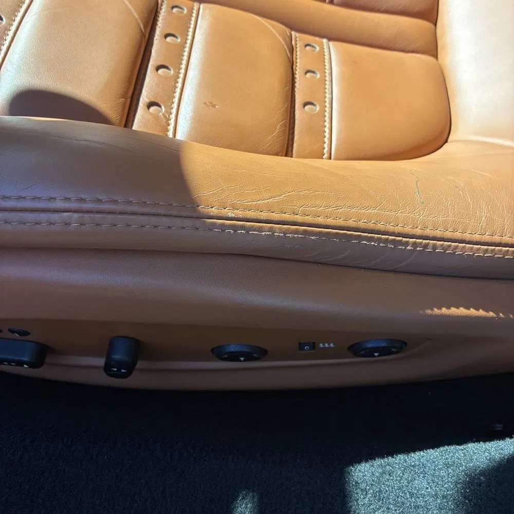 2010 Ferrari California Base