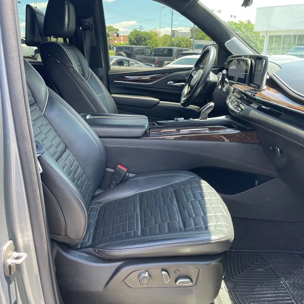 2022 Cadillac Escalade Sport Platinum