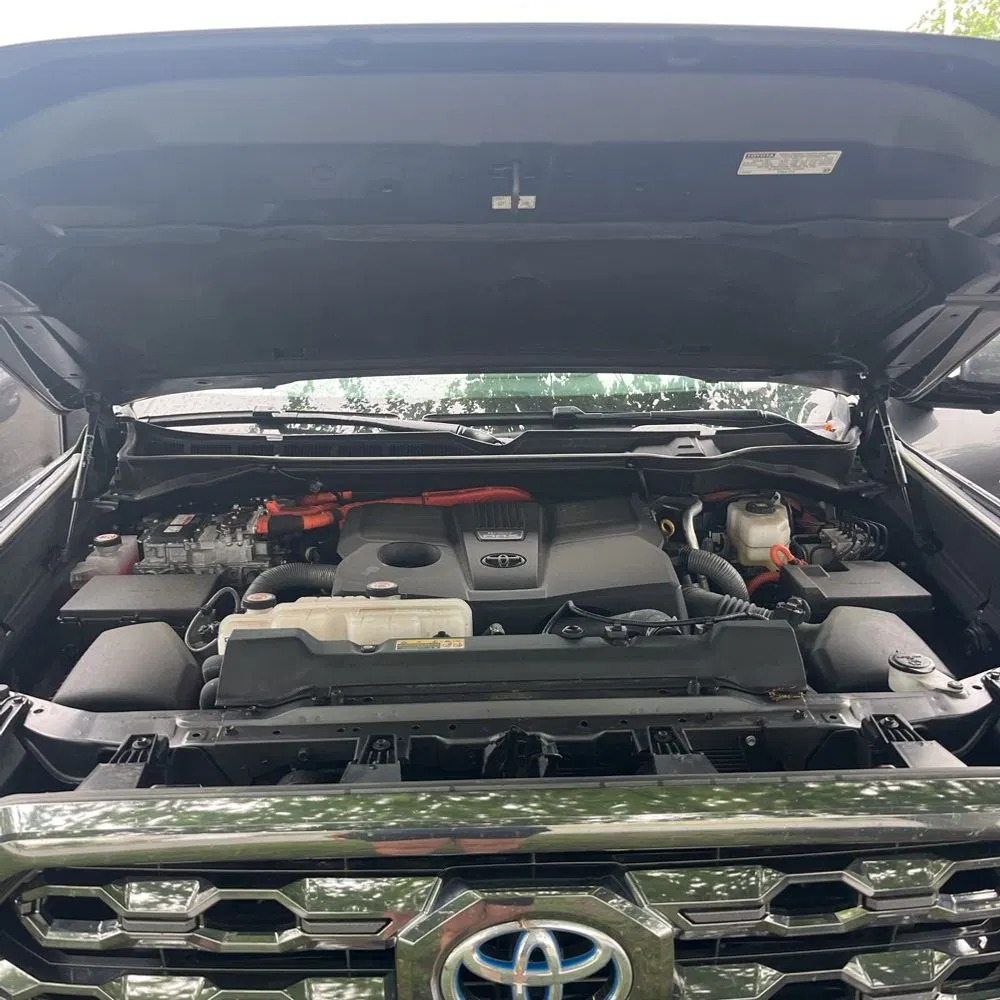 2024 Toyota Tundra Platinum HV