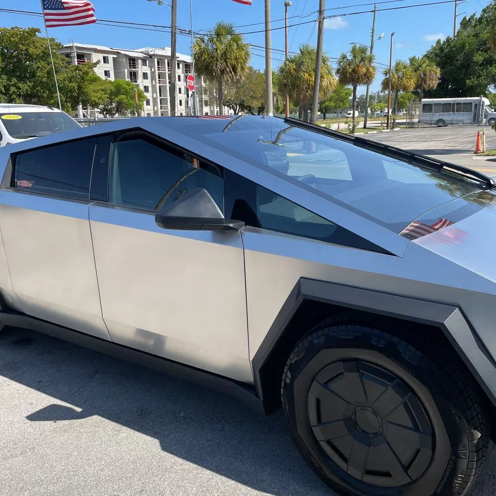 2024 Tesla Cybertruck Base