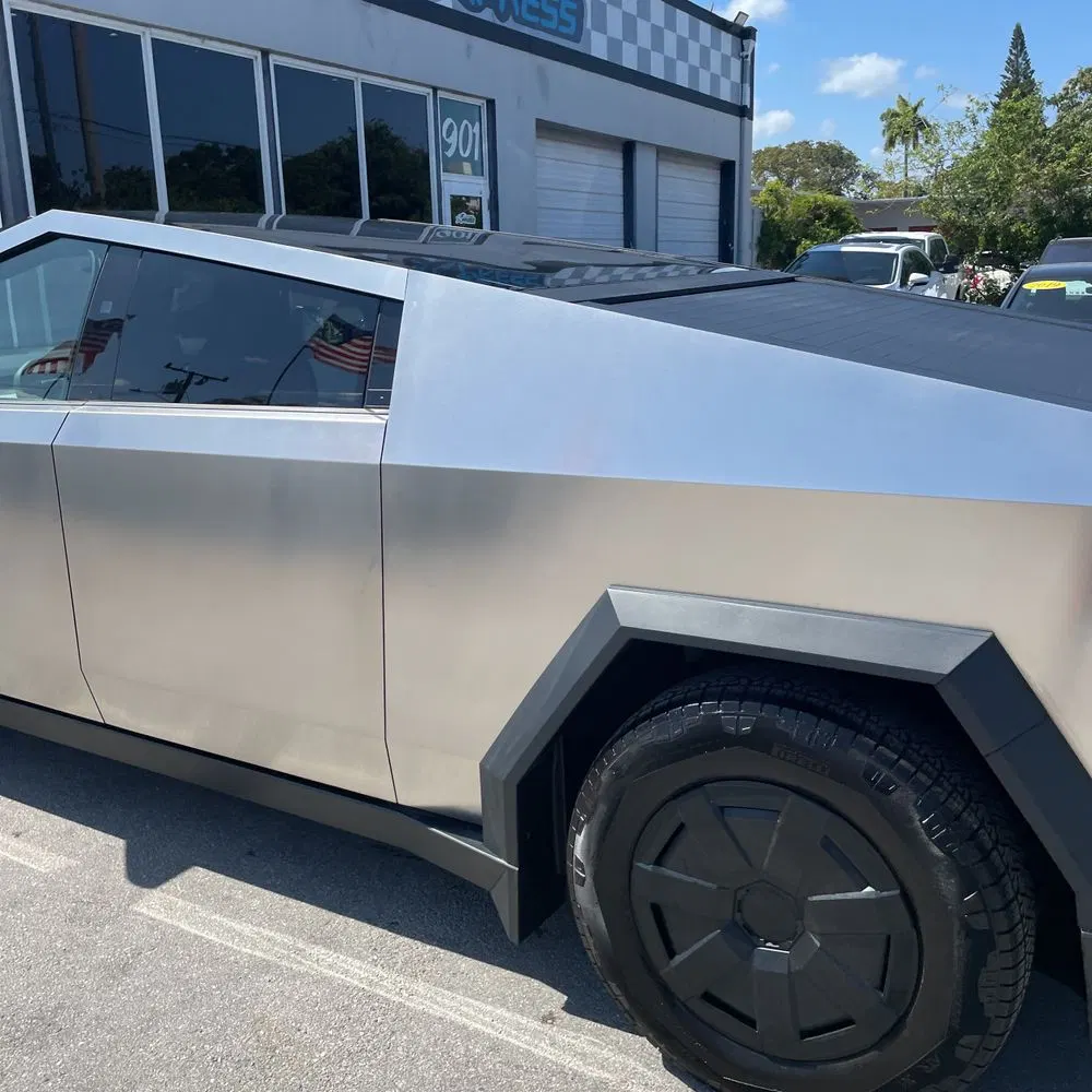 2024 Tesla Cybertruck Base