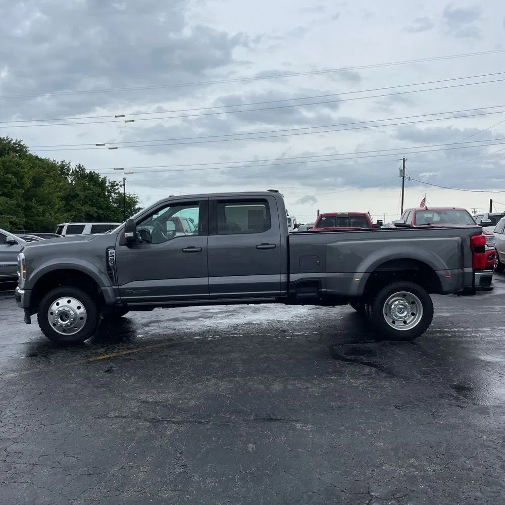 2024 Ford F-450 Super Duty Lariat