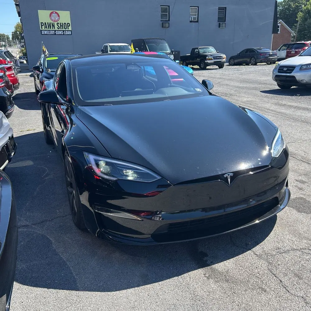 2025 Tesla Model S Plaid