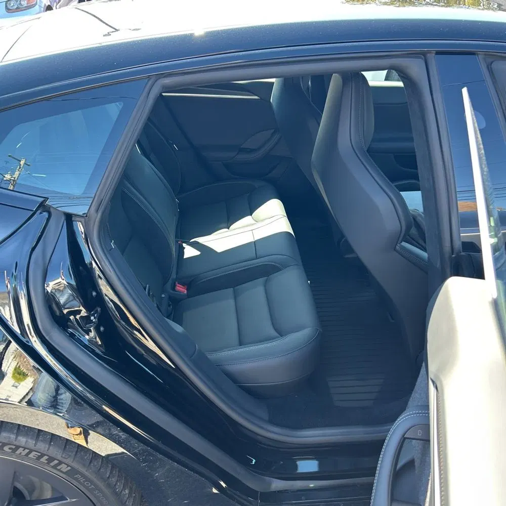 2025 Tesla Model S Plaid