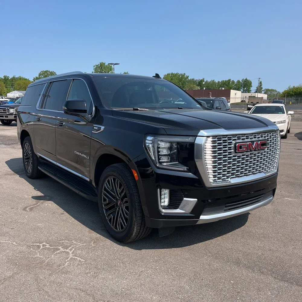 2022 GMC Yukon XL Denali