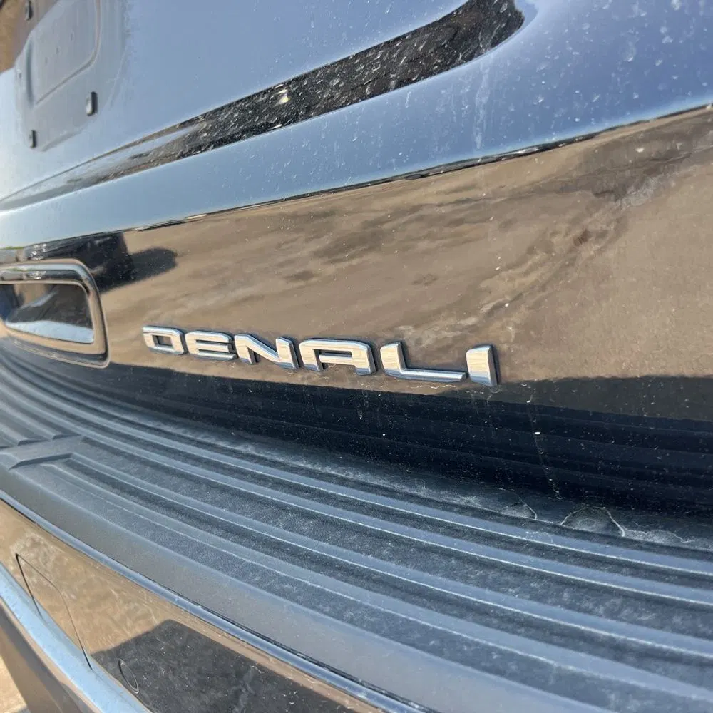 2022 GMC Yukon XL Denali