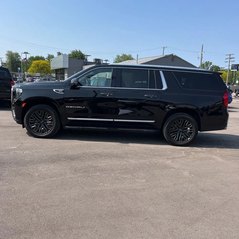 2022 GMC Yukon XL Denali