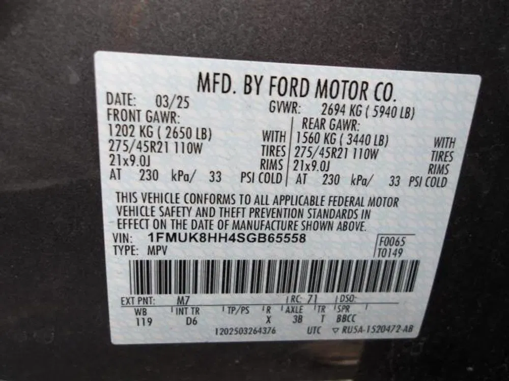 2025 Ford Explorer Platinum