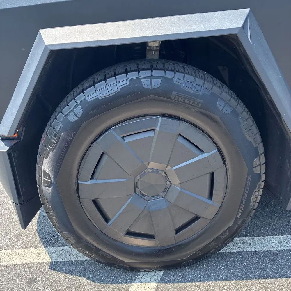 2024 Tesla Cybertruck Base