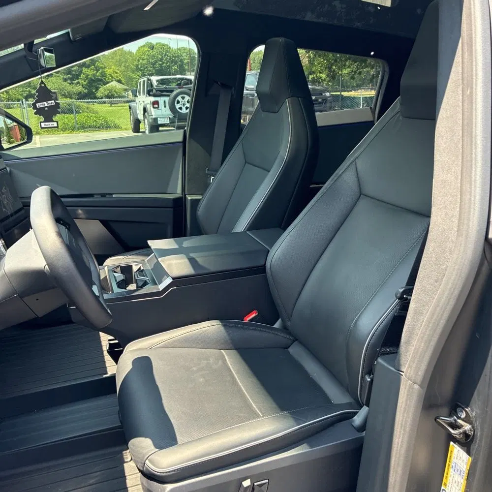2024 Tesla Cybertruck Base