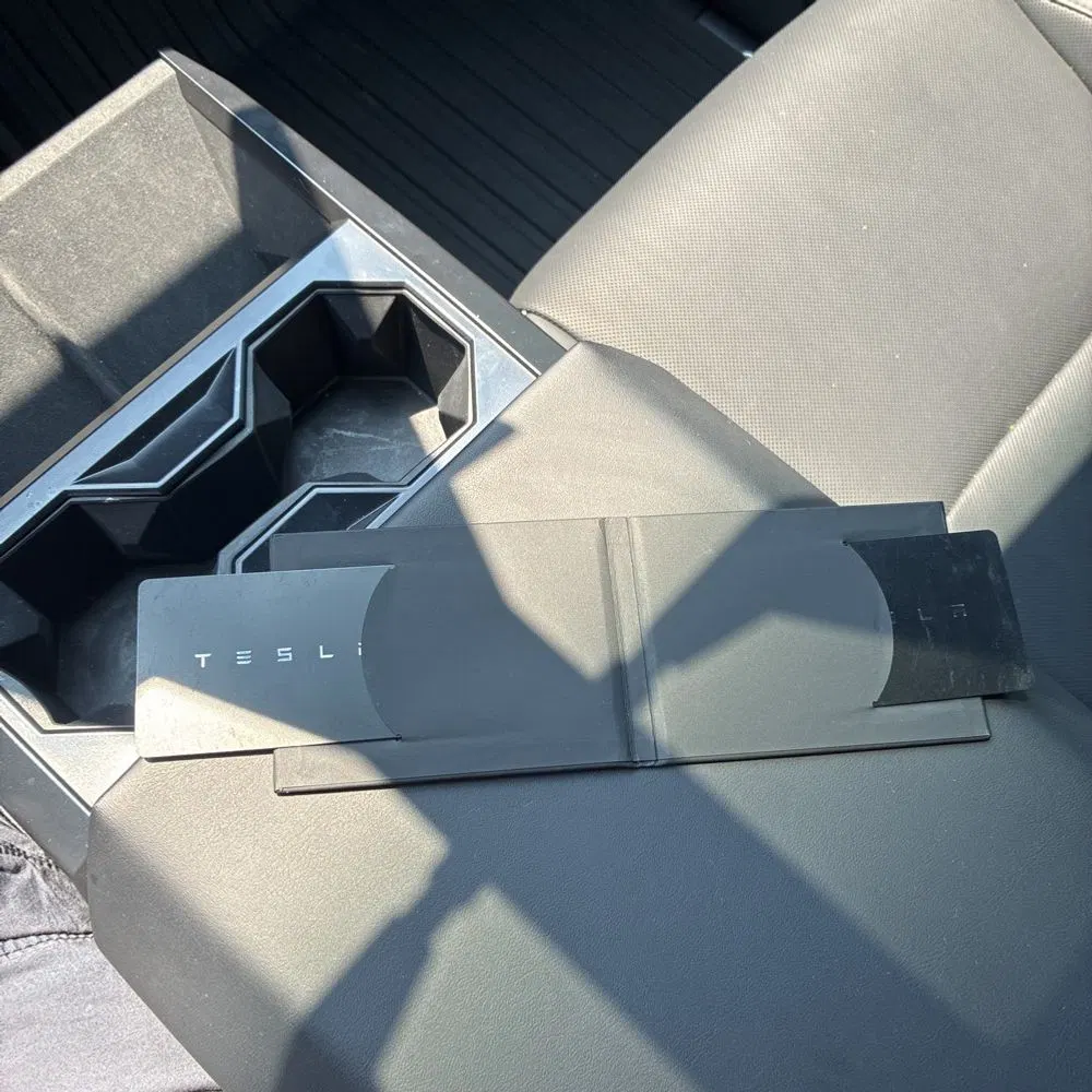 2024 Tesla Cybertruck Base