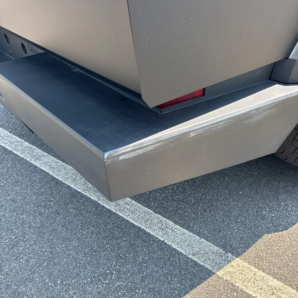 2024 Tesla Cybertruck Base