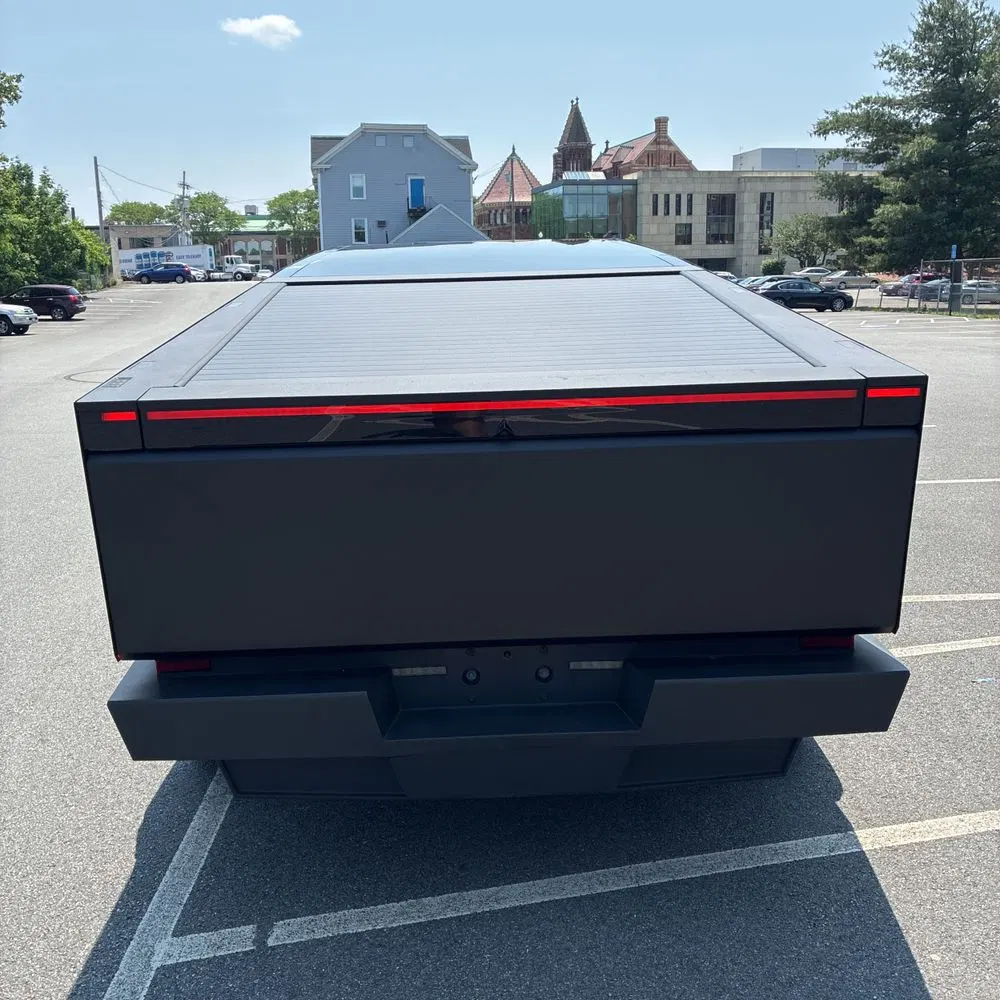 2024 Tesla Cybertruck Base