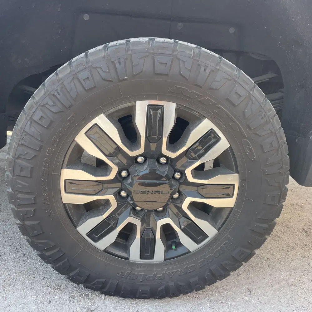 2024 GMC Sierra 2500HD Denali Ultimate