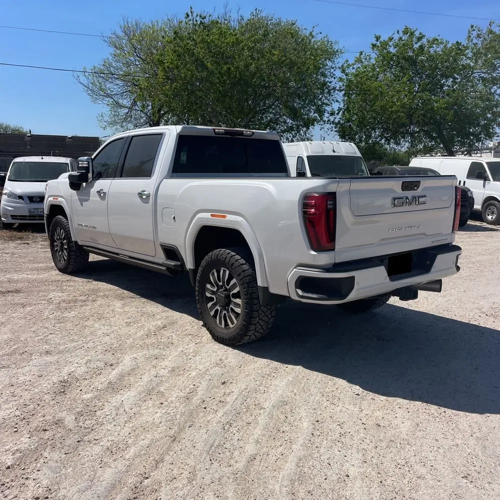 2024 GMC Sierra 2500HD Denali Ultimate