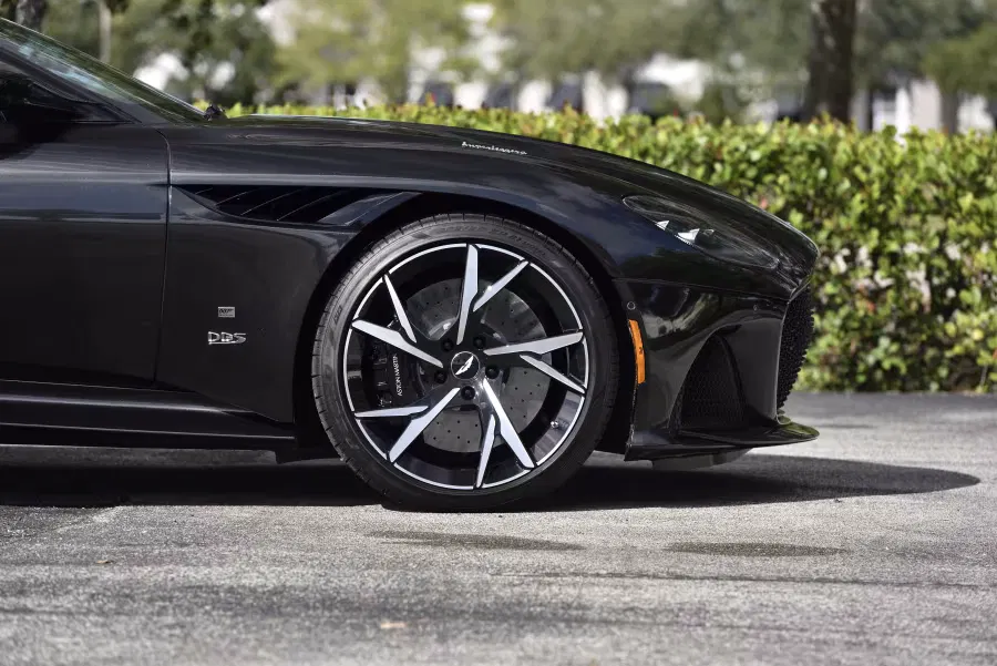 2021 Aston Martin DBS Superleggera 007 Edition