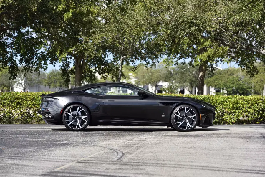 2021 Aston Martin DBS Superleggera 007 Edition