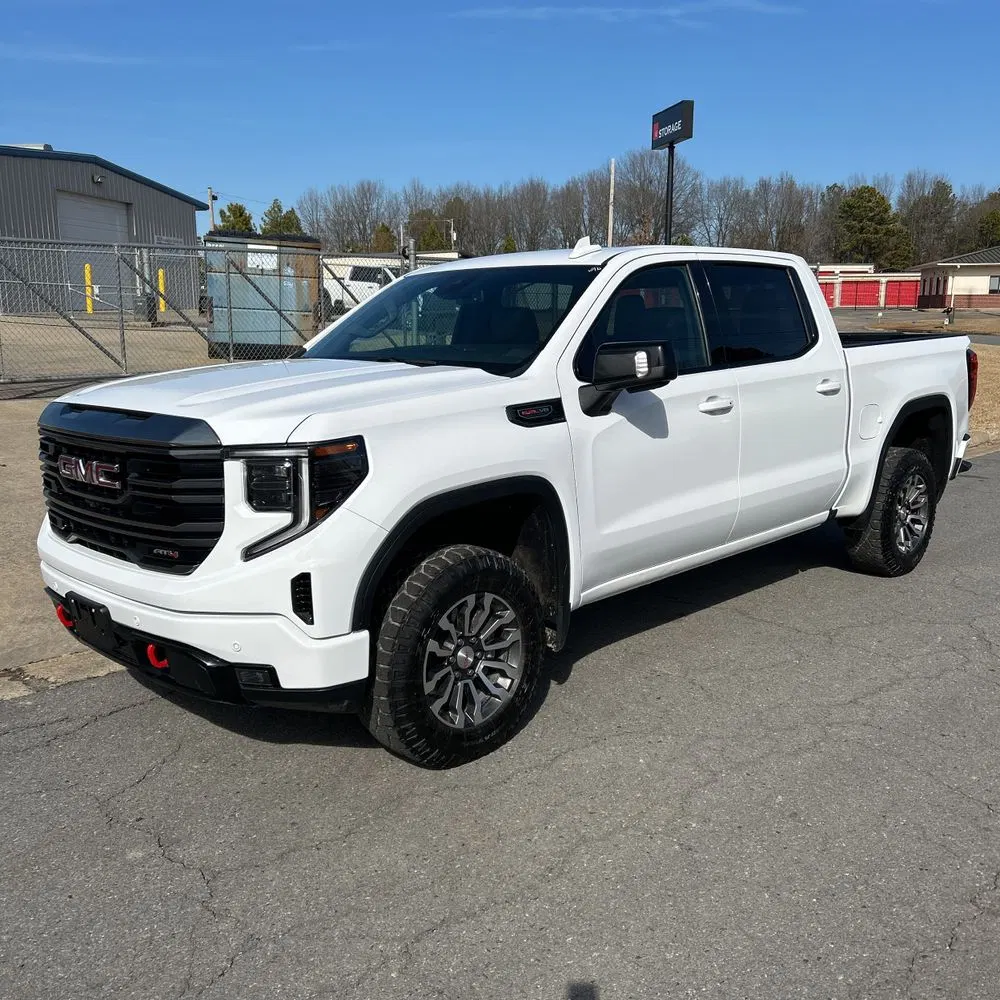 2023 GMC Sierra 1500 AT4