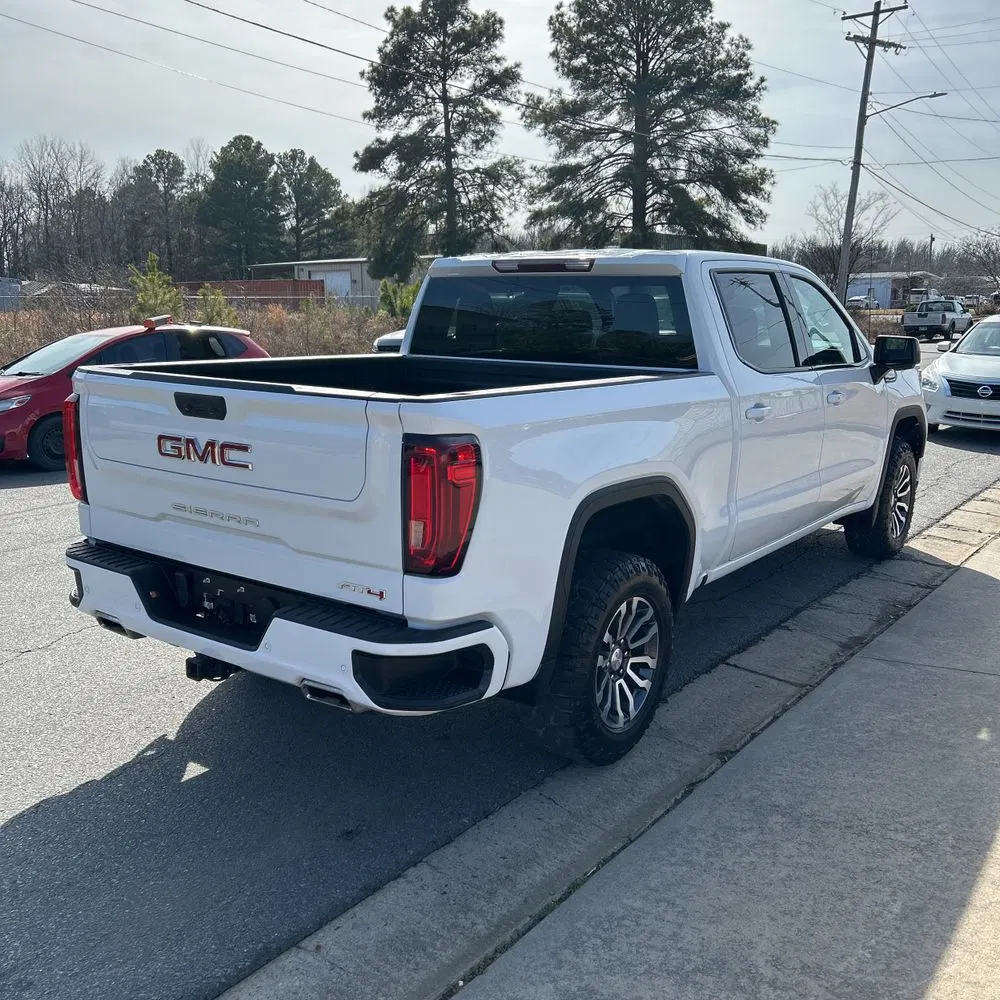 2023 GMC Sierra 1500 AT4