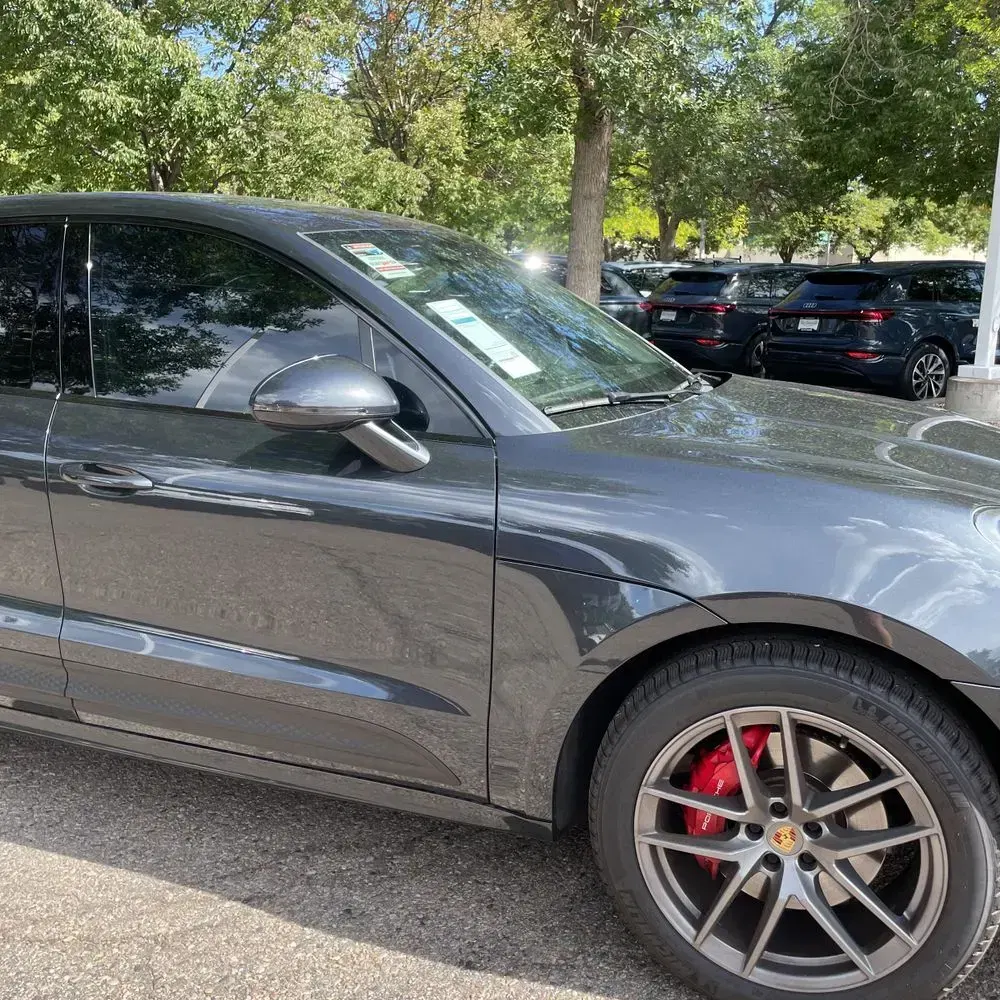 2022 Porsche Macan S