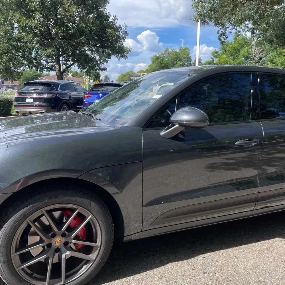 2022 Porsche Macan S