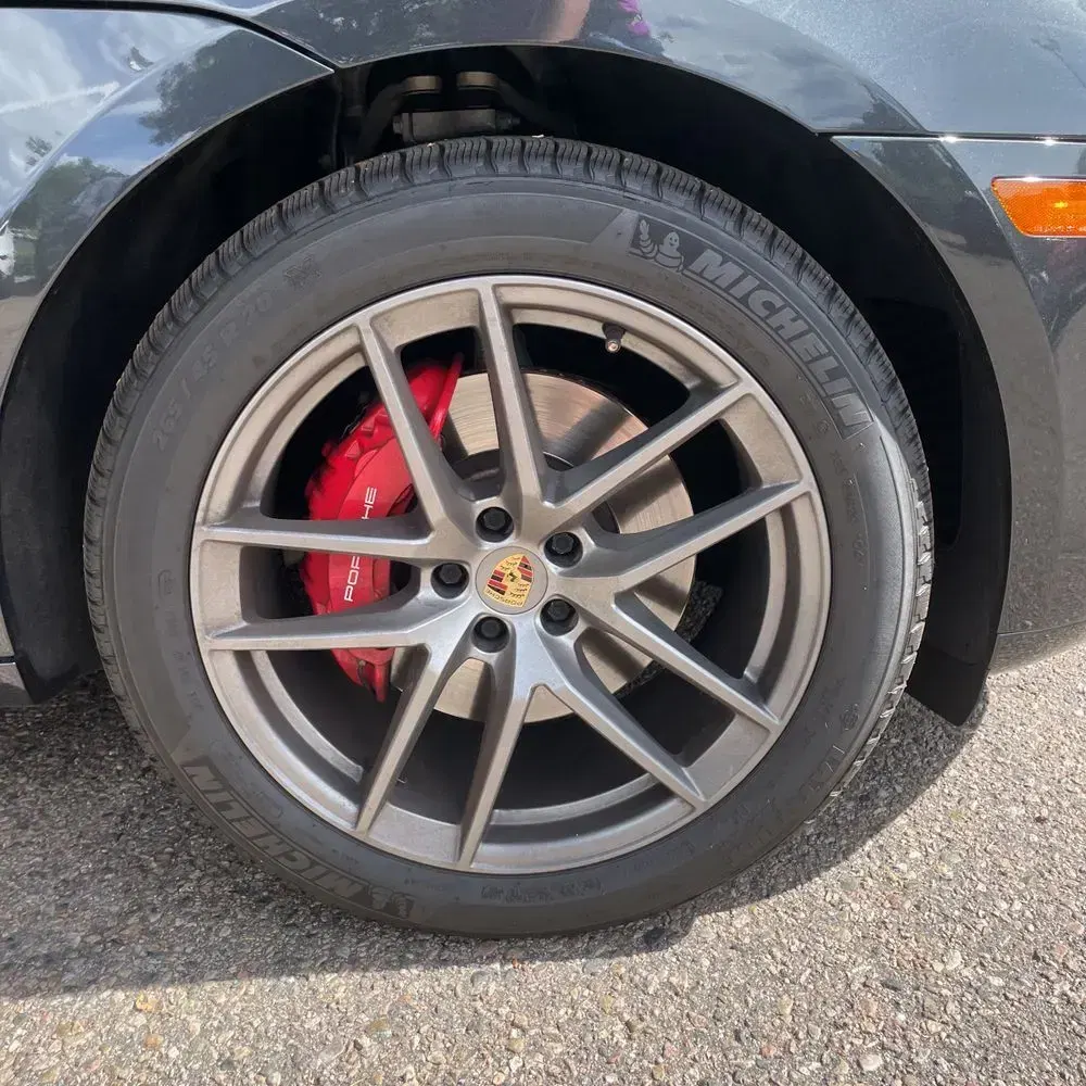 2022 Porsche Macan S