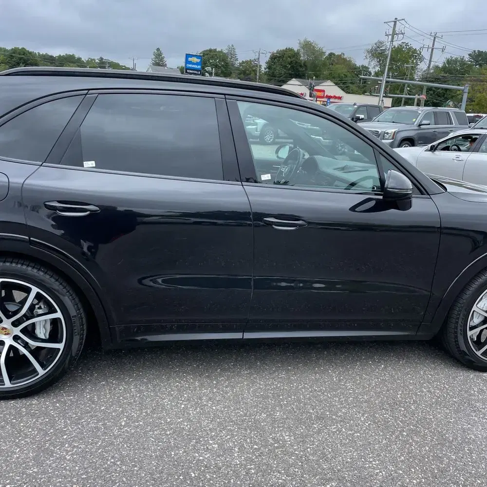 2021 Porsche Cayenne Turbo