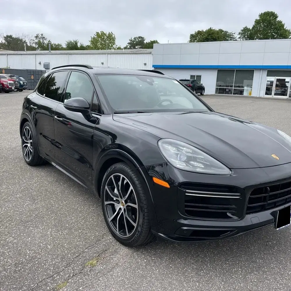 2021 Porsche Cayenne Turbo