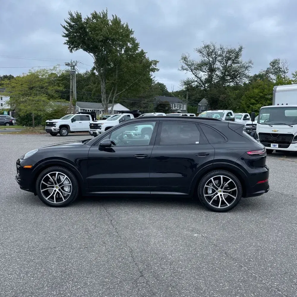 2021 Porsche Cayenne Turbo