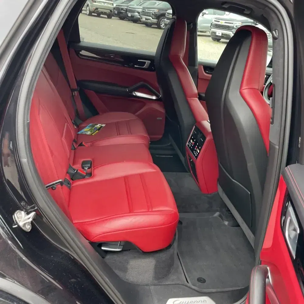 2021 Porsche Cayenne Turbo