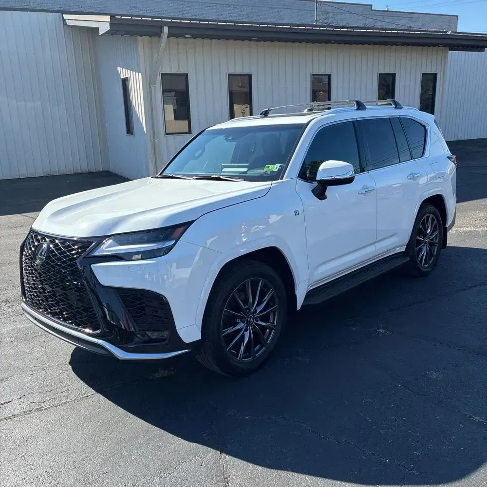 2024 Lexus LX 600 F SPORT Handling