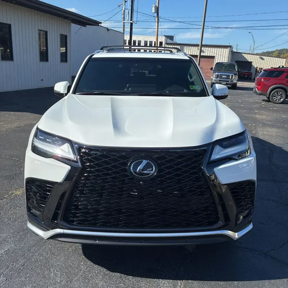 2024 Lexus LX 600 F SPORT Handling