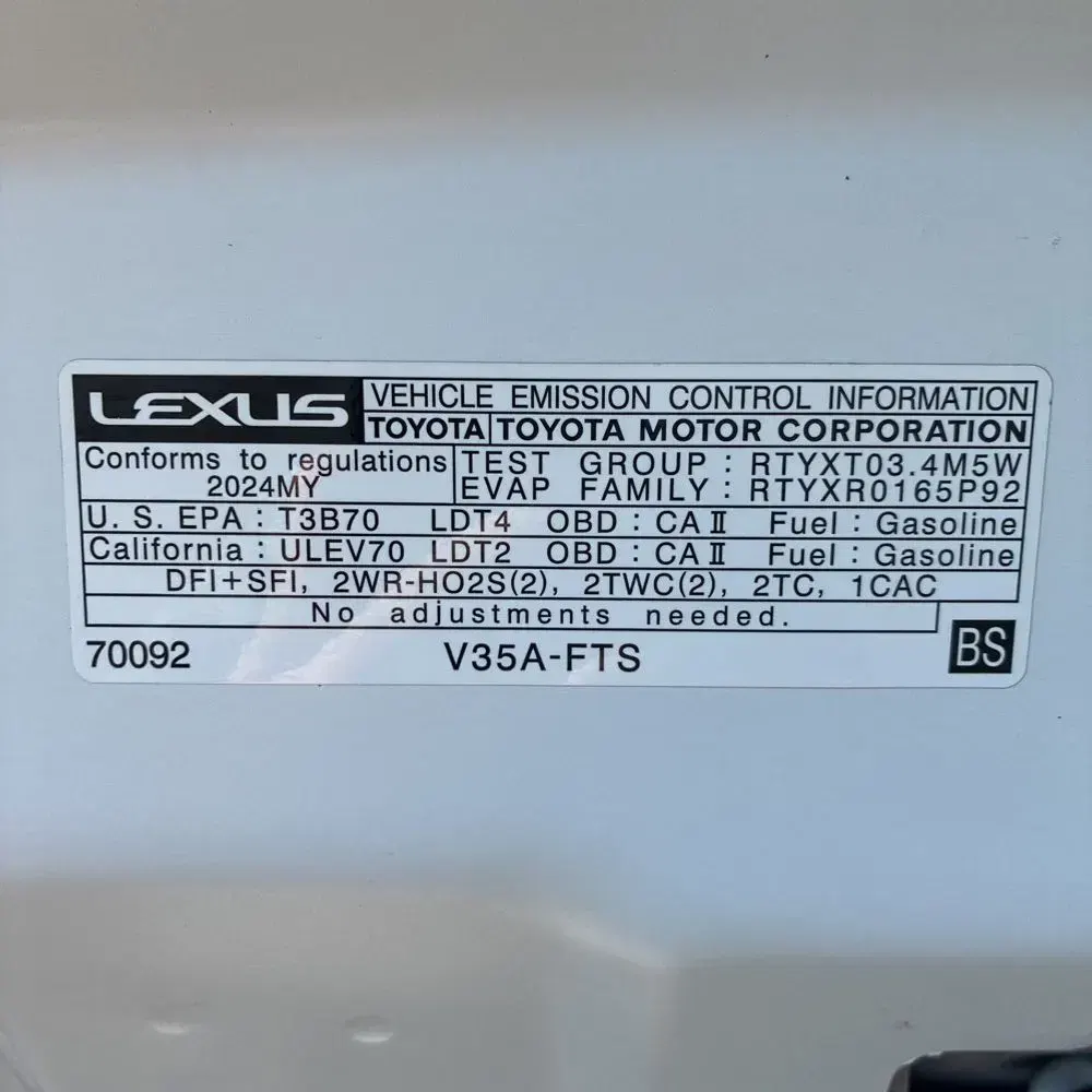 2024 Lexus LX 600 F SPORT Handling