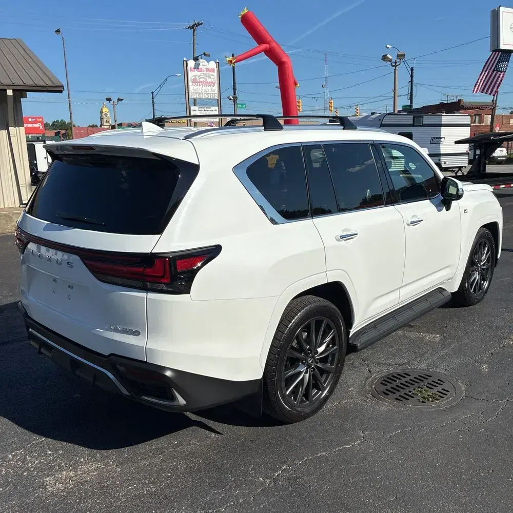 2024 Lexus LX 600 F SPORT Handling