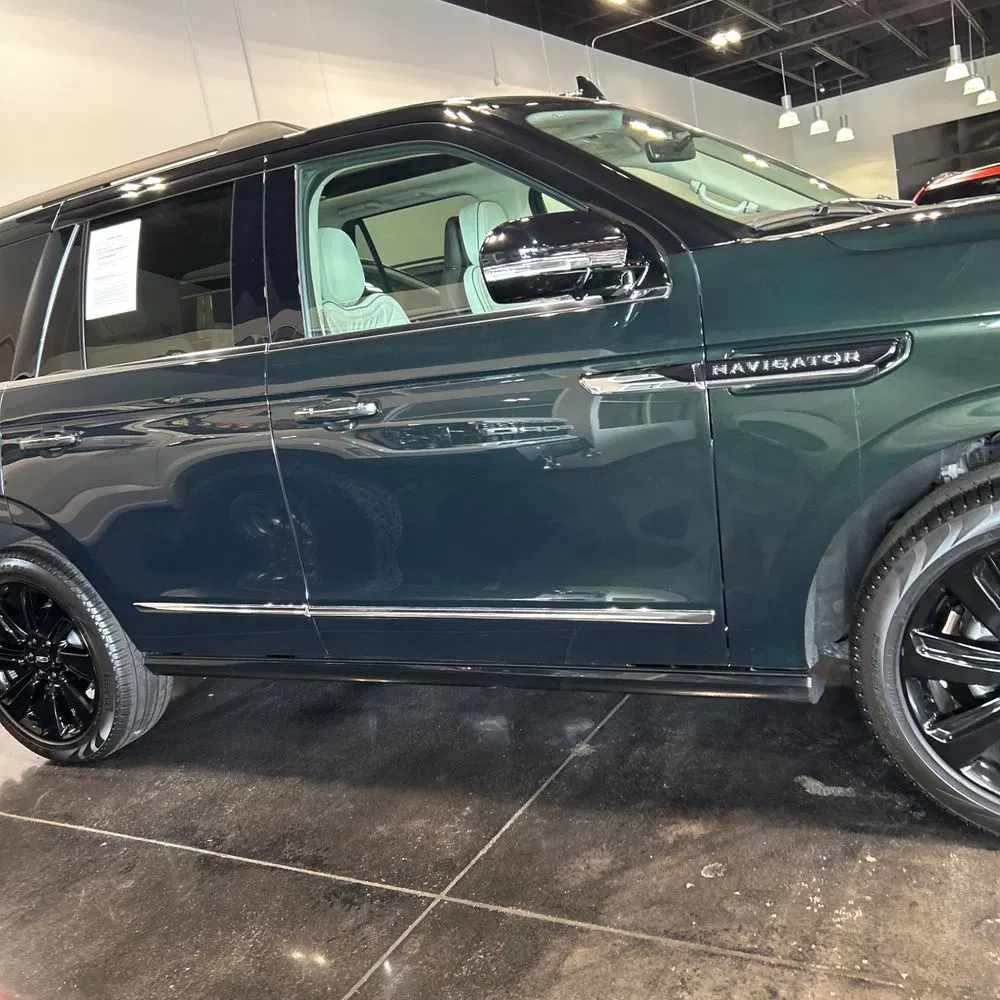 2024 Lincoln Navigator Black Label