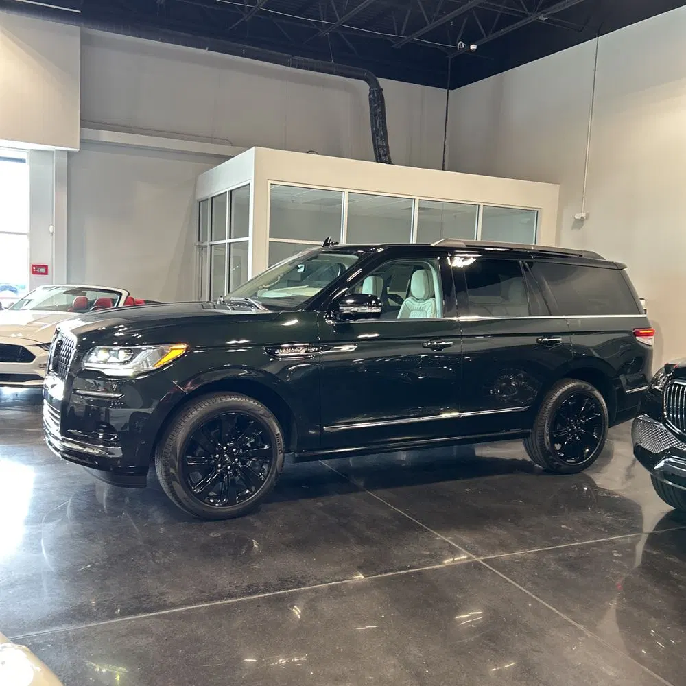2024 Lincoln Navigator Black Label