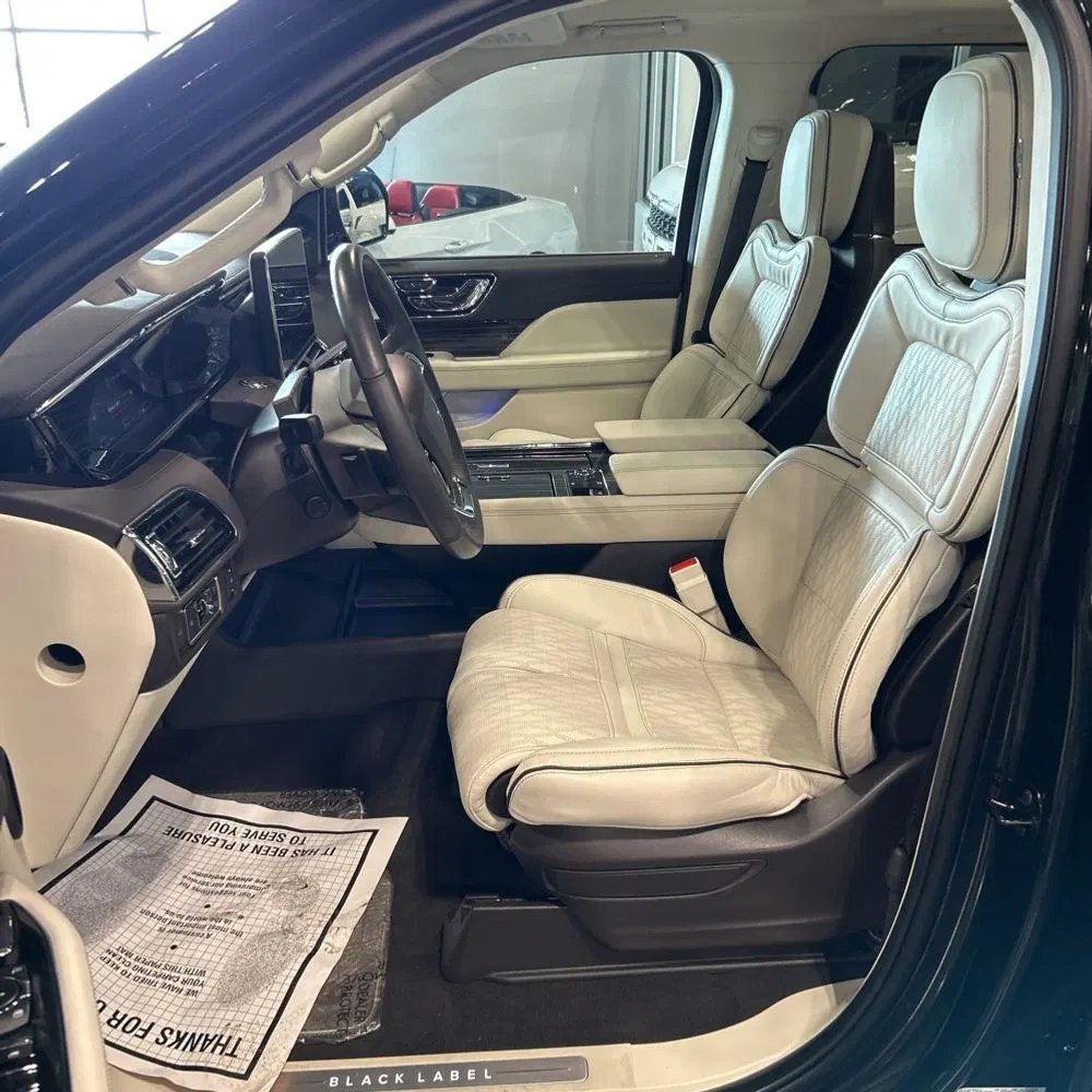 2024 Lincoln Navigator Black Label