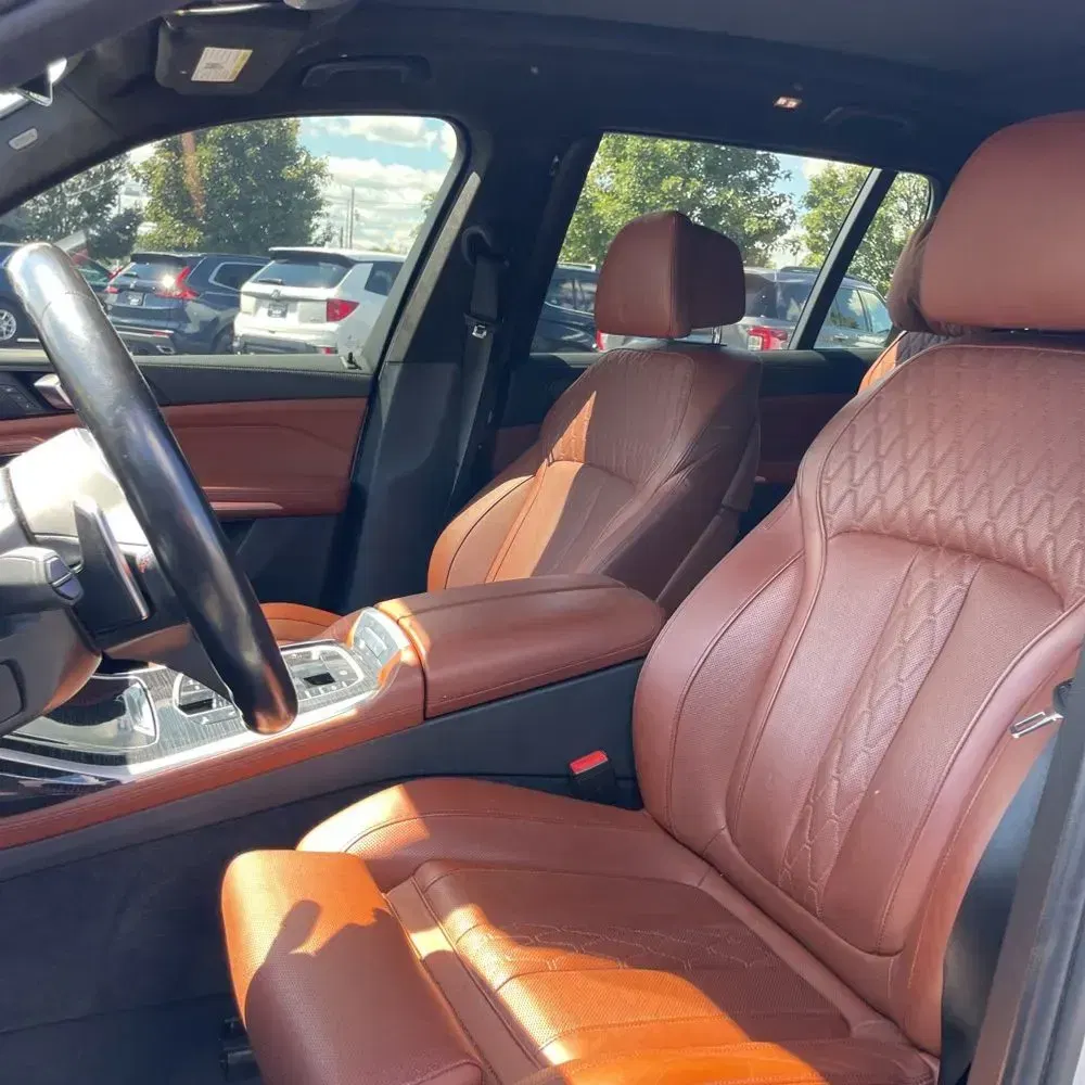 2024 BMW X7 M60i
