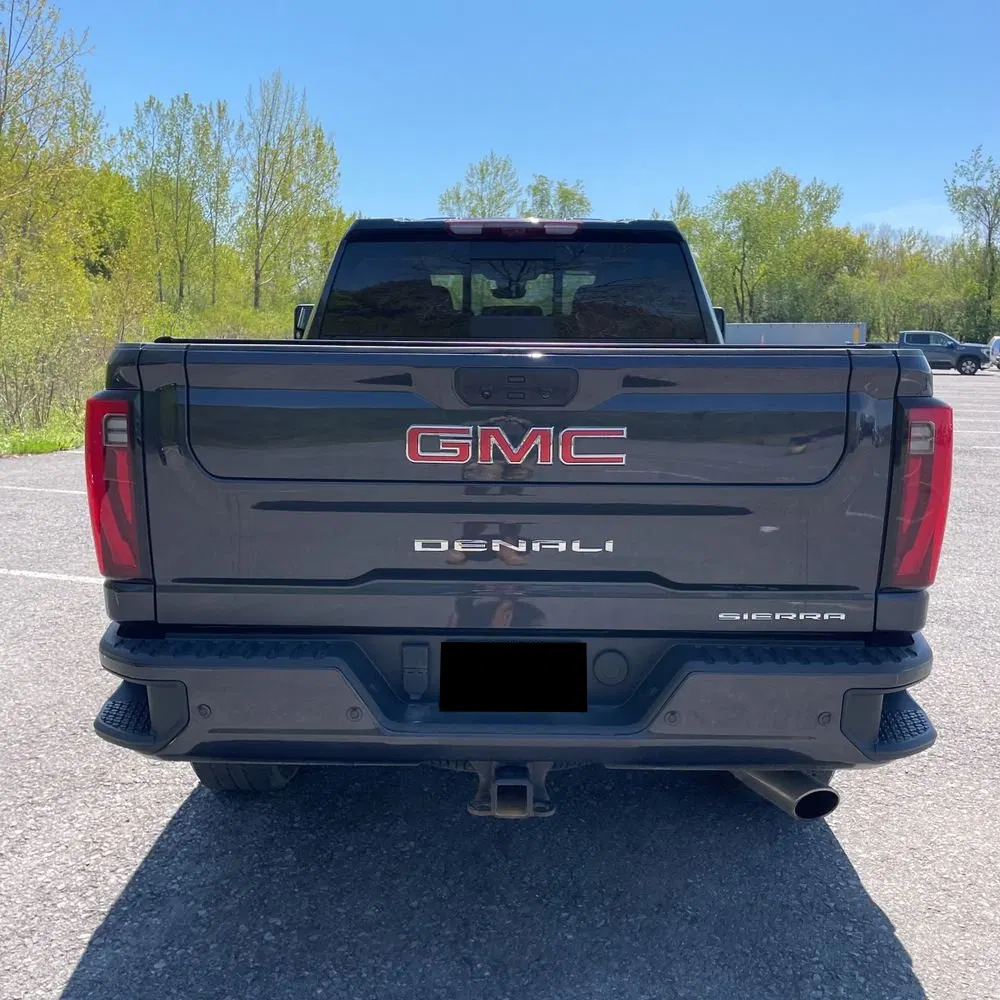 2024 GMC Sierra 2500HD Denali