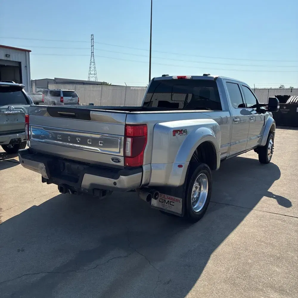 2022 Ford F-450 Super Duty Limited