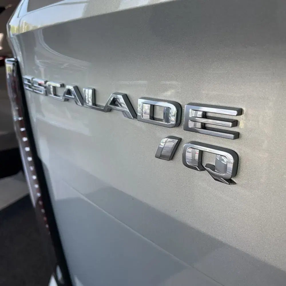 2025 Cadillac Escalade IQ Sport 2
