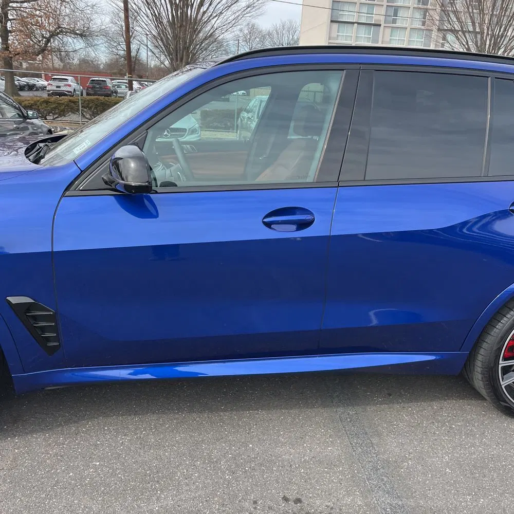 2025 BMW X5 M60i