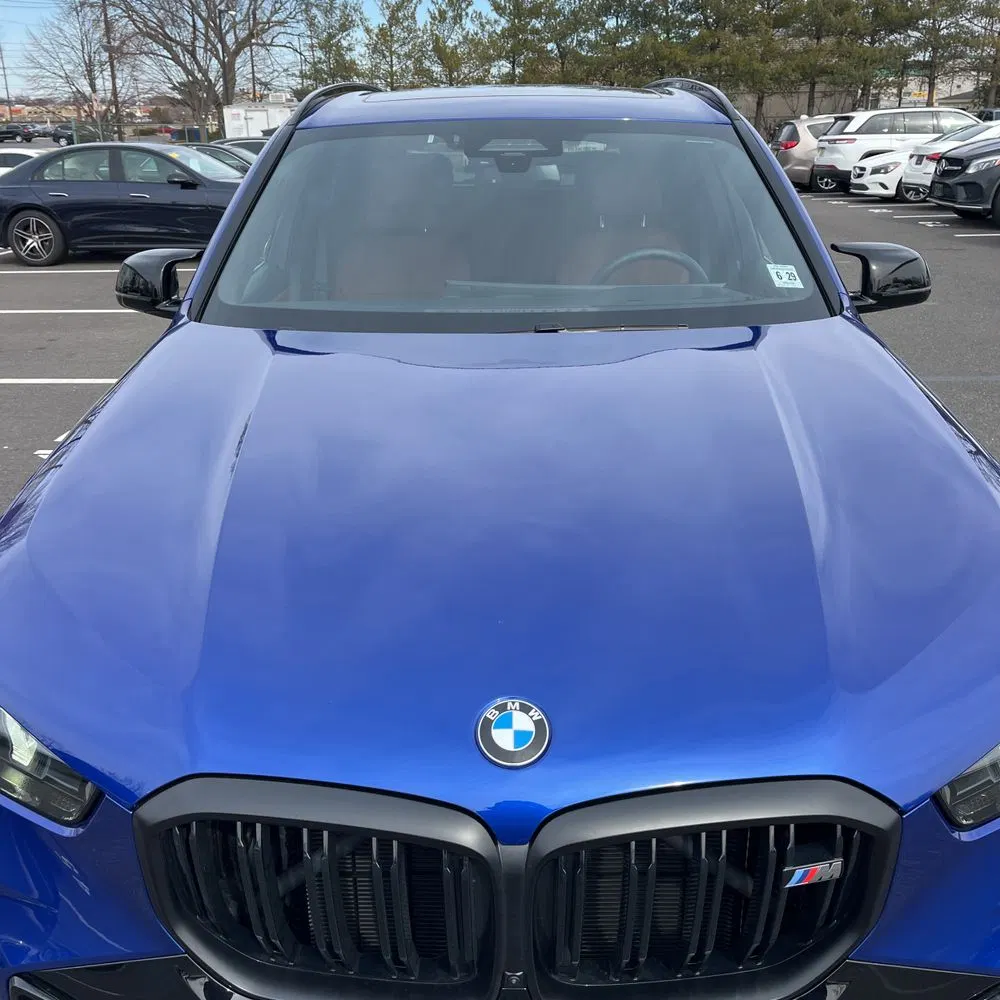 2025 BMW X5 M60i