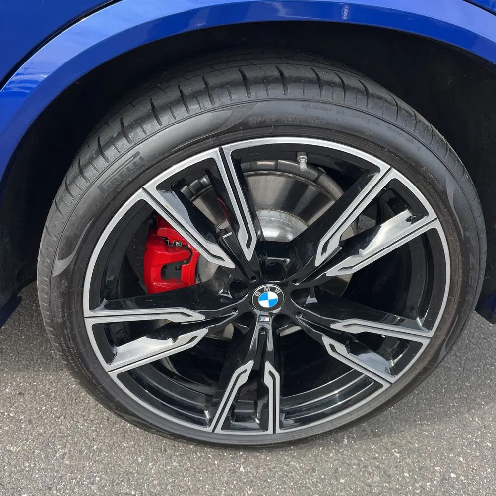 2025 BMW X5 M60i