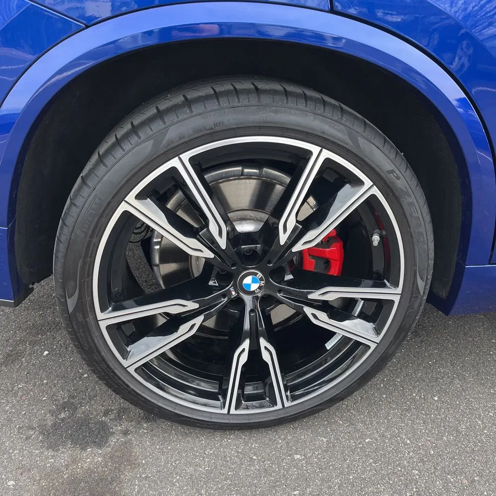 2025 BMW X5 M60i