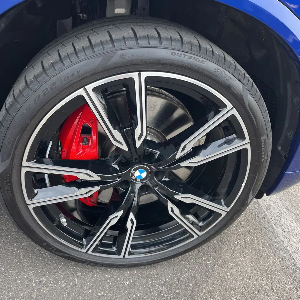 2025 BMW X5 M60i